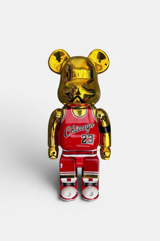 | BE@RBRICK Michael Jordan 400% Chicago Edition | MEDICOM TOY Jordan 400% Red Gold Figure |
