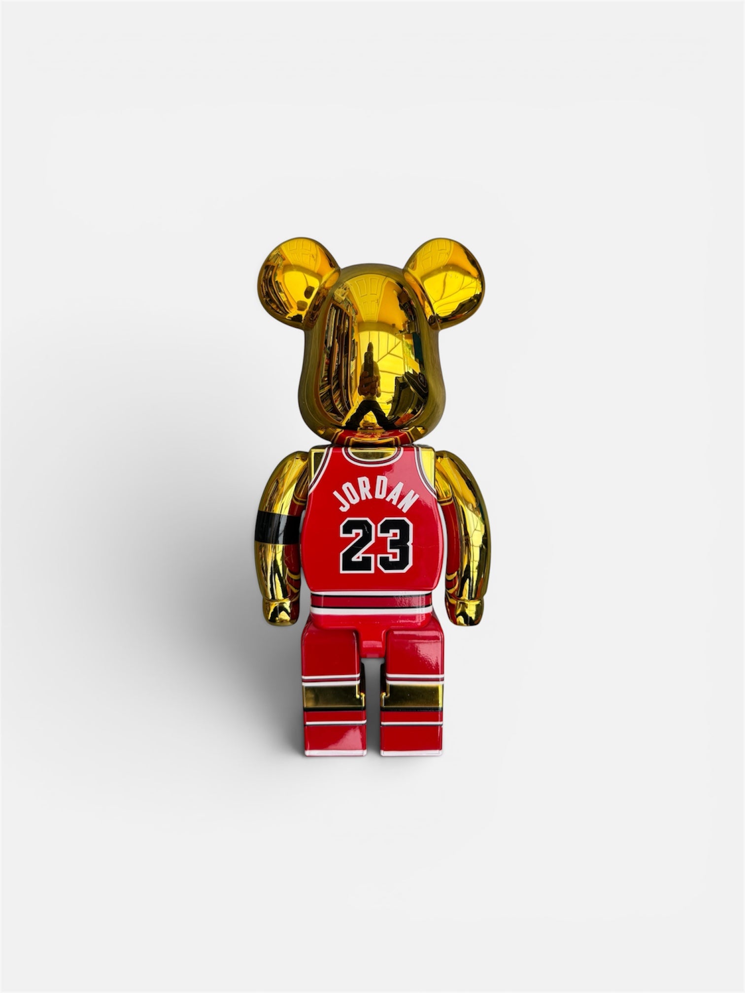 MEDICOM 400% MICHAEL JORDAN CHICAGO RED GOLD BEARBRICK